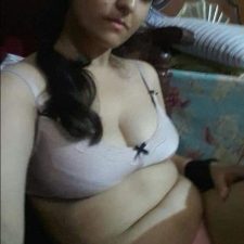 Horny Indian Babe Sex Filmed Inside Bedroom