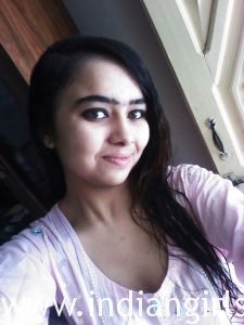 Pakistani Young Girl Samreen Homemade Nude