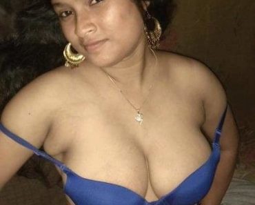 Desi Bengali Aunty Maushami Bhabhi Solo Sex