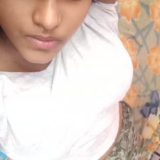 Juicy Indian Girl Solo Sex Filmed Inside Bedroom