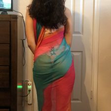 Horny Desi Bhabhi In Sari Spreading Her Big Ass