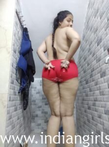 Big Boobs Indian College Girl Bathroom Porn