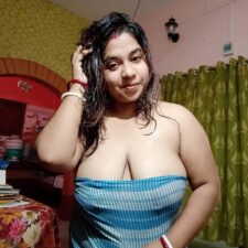 Big Boobs Mature Indian Aunty Recorded Full Naked