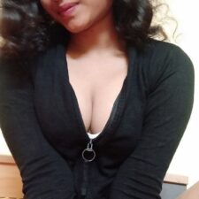 Hot Desi Wife Has Sex With Neighbour