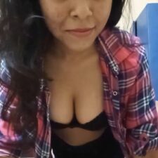 Indian College Girl Leaked Nude MMS