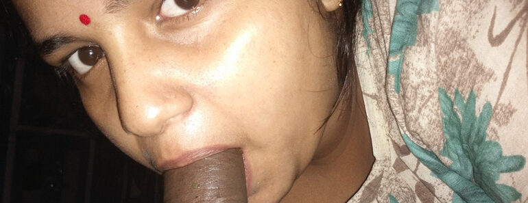 Horny Indian Wife Neha Bhabhi Blowjob Sex