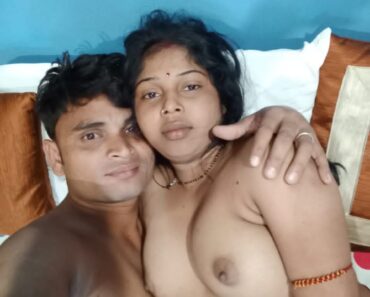 Adult Married Desi Couple Showing Off Live Sex