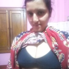 Horny Bengali Indian Housewife Ready For Hot Sex