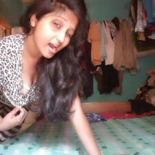 Desi College Girl Nude MMS