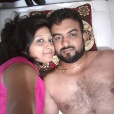 Desi College Girl Nude MMS