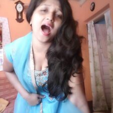 Desi College Girl Nude MMS