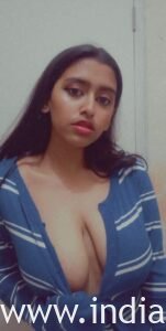 Chubby Beautiful Big Boobs Indian College Babe