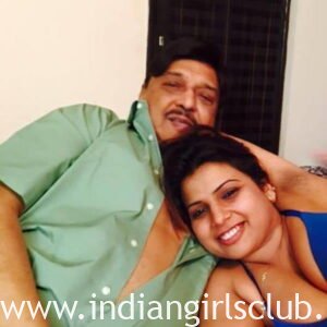 Indian Office Girl Sex Affair With Her Boss