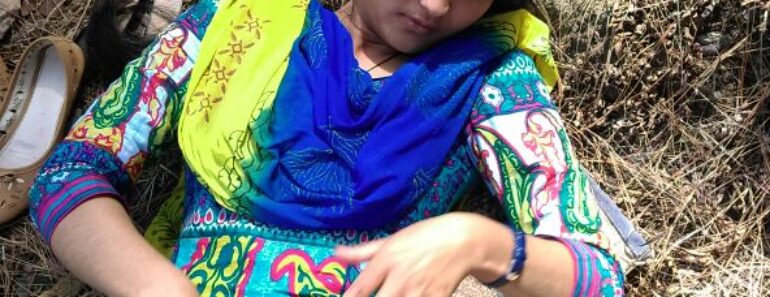 18 Years Old Indian College Girl Outdoor MMS Sex