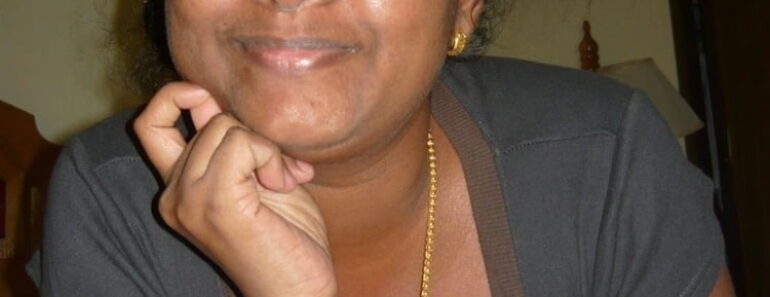 South Indian Mature Bhabhi Sushma Aunty