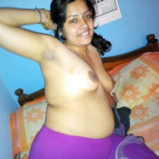 Real Life Indian Desi Cute Bhabhi Nude With Husband MMS