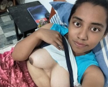 Indian GF Homemade Porn Juicy Natural Tits