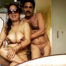 Mature Indian MILF Handjob Blowjob Pussy Fucking Sex