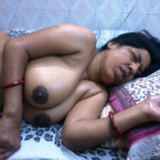 Mature Indian MILF Bhabhi Hot Hardcore Sex