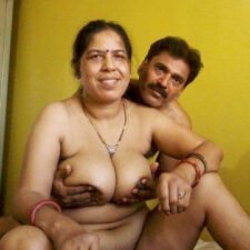 Mature Indian MILF Bhabhi Hot Hardcore Sex