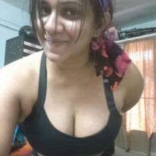 Gorgeous Horny Indian Pooja Aunty Asshole And Big Boobs