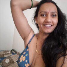 Real Indian Gujarati MILF Bhabhi Amateur Home Sex