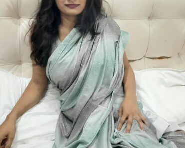 Indian College Girl Slowly Undressing Homemade Tease