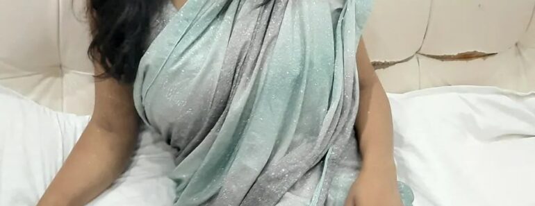 Indian College Girl Slowly Undressing Homemade Tease