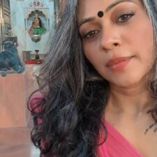 Hot Indian MILF Bhabhi Mature Desi Women Sex