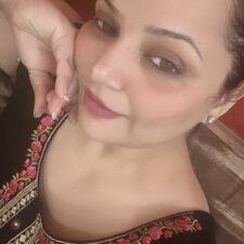 Big Boobs Mature Indian Wife Giving Deep Oral Blowjob
