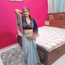 Real Indian Bhabhi in Viral Scandal Buzz
