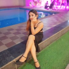 Real Indian Bhabhi in Viral Scandal Buzz