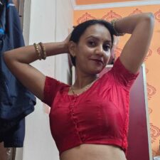 Hot Indian MILF Bhabhi Jhanvi Diwali Special Sex Show