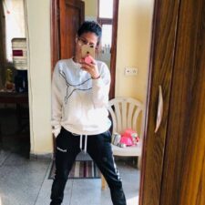 Sexy Slim Indian Girl Taking Her Nude Selfies