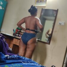 Natural Tits Tamil Aunty In Pink Lingerie Striptease