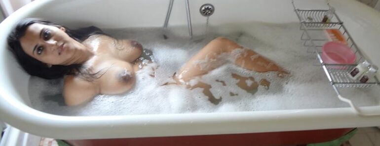 Indian Wife In Bath Tub Fingering Pussy