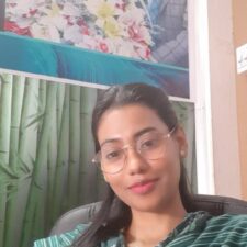 Natural Tits 18 Year Old Bengali College Girl Exposing