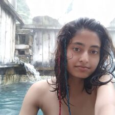 Real Indian GF Swimming Pool Nude Leaked Online
