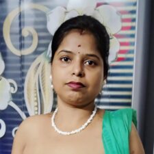 Gorgeous Indian Bengali MILF Wife Caught on Camera